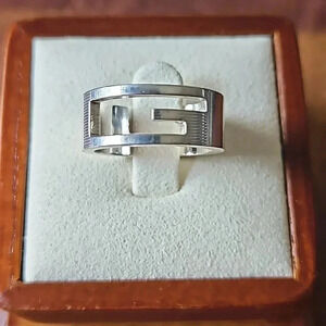 Gucci G Logo 925 Sterling Silver Ring, Size 6.5
